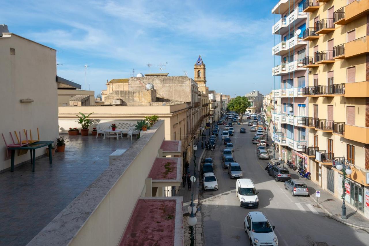 Il Mosaico Family Apartments Мазара-дель-Валло Экстерьер фото