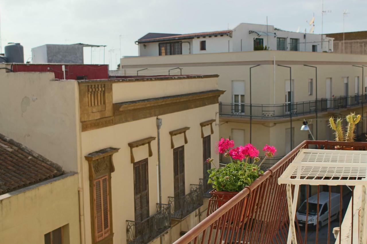 Il Mosaico Family Apartments Мазара-дель-Валло Экстерьер фото